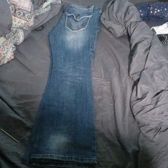 Jeans - Picture 3 of 3